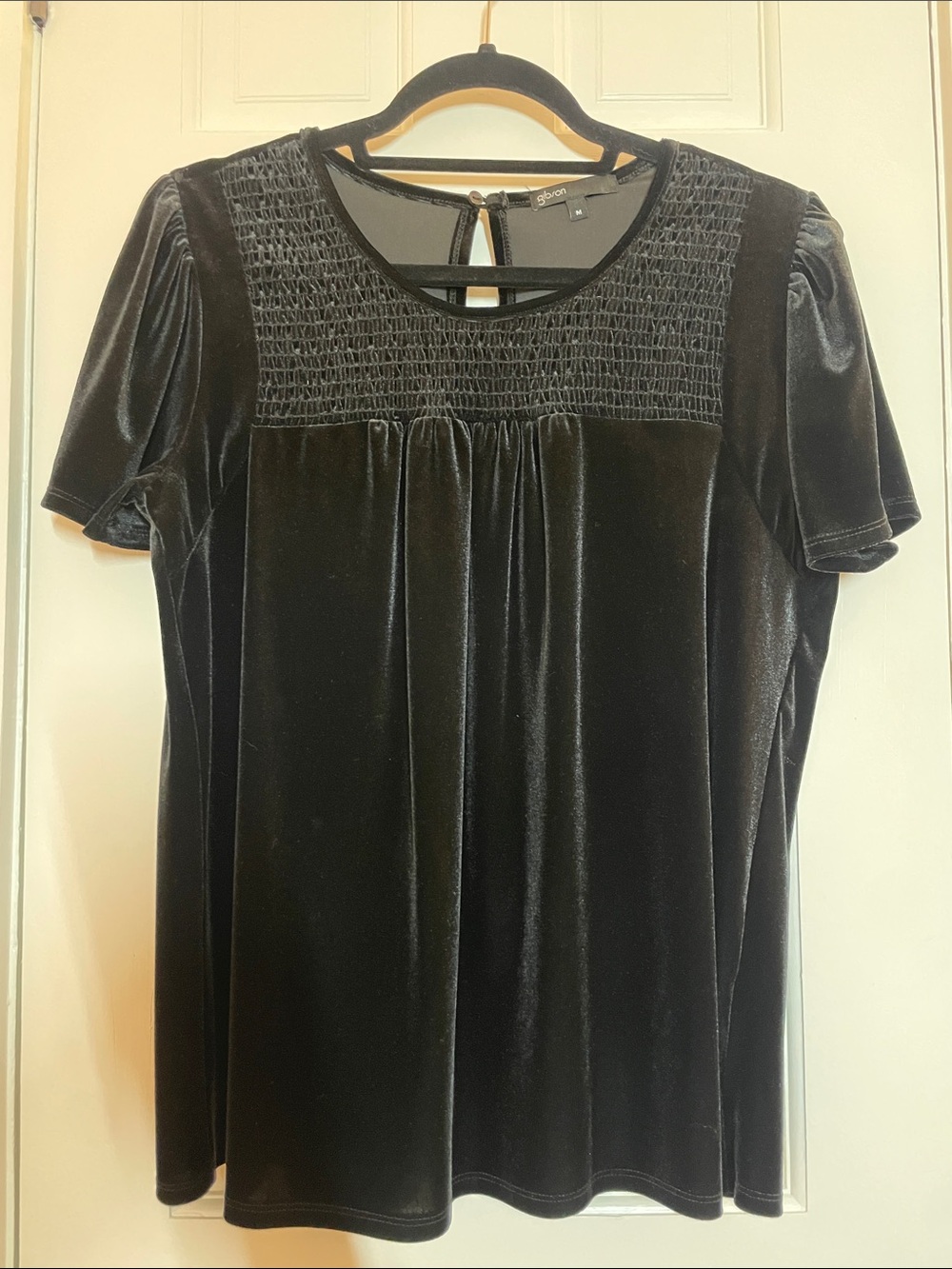 Gibson, Velvet Smocked Yoke Top, Black, Medium